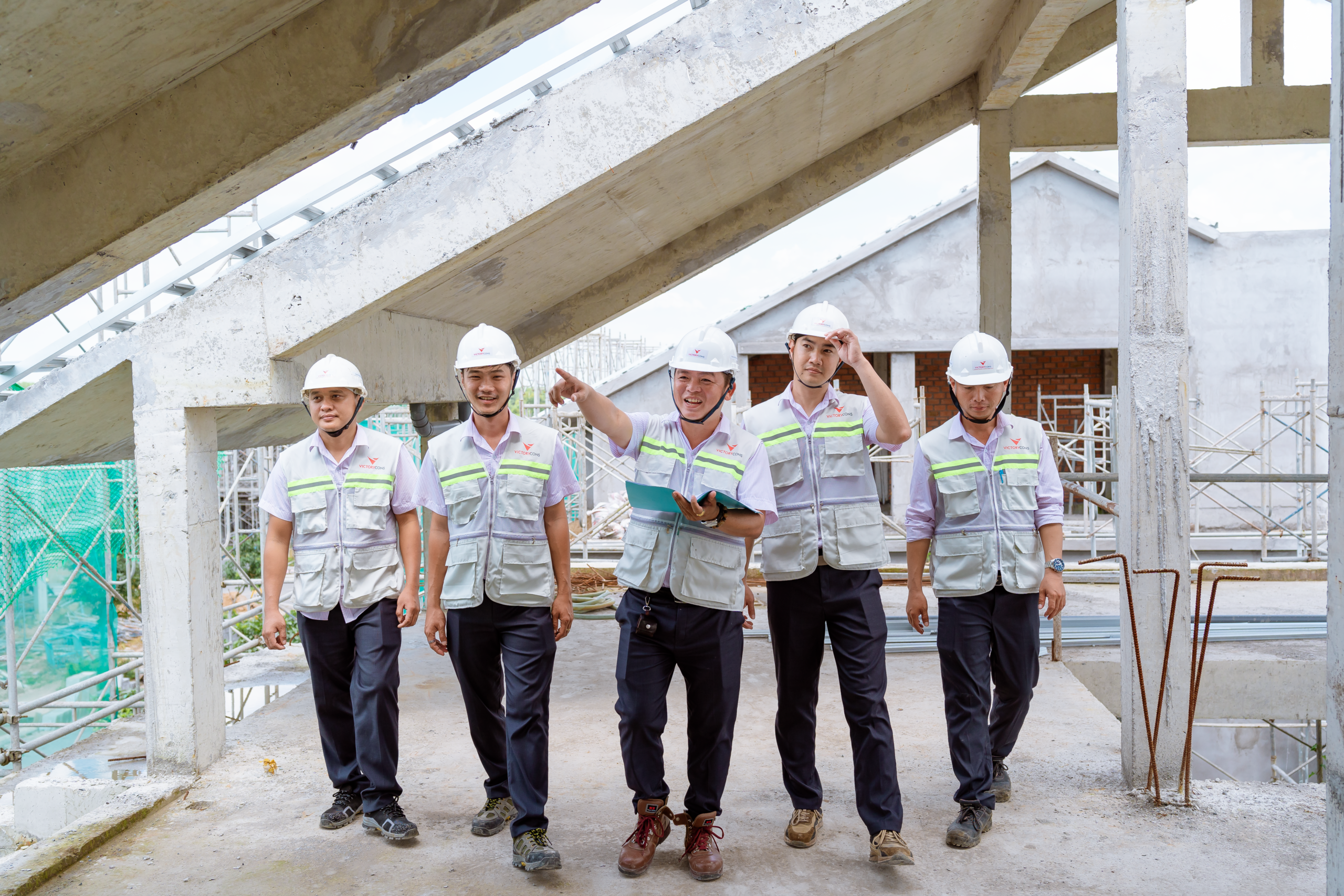 Victorycons tuyển dụng Đội ngũ kỹ thuật VictoryCons tại công trường